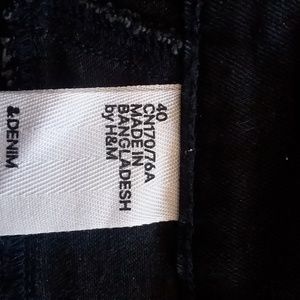 H&M Shorts - Acid Washed High-Waist Shorts by H&M H&M Shorts - Acid Washed High-Waist Shorts by H&M